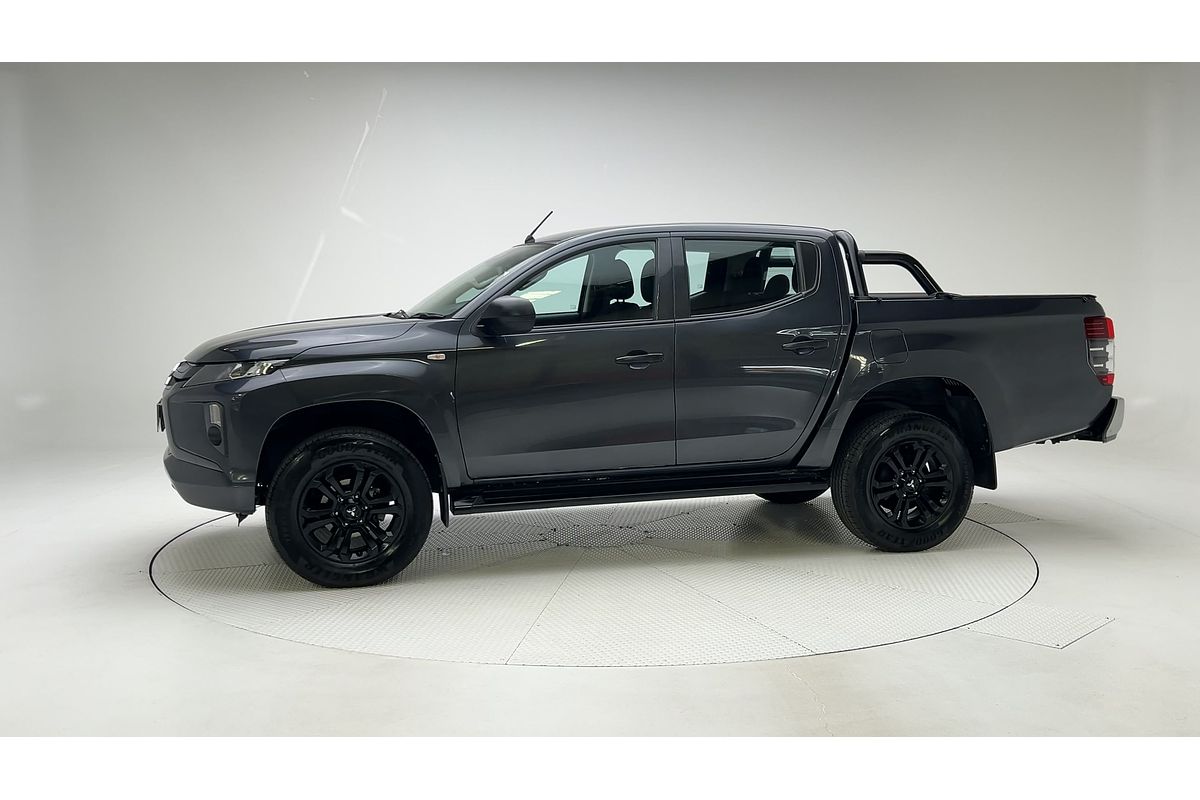 2021 Mitsubishi Triton GLX MR 4X4