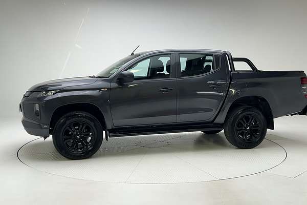 2021 Mitsubishi Triton GLX MR 4X4