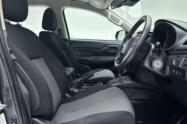 2021 Mitsubishi Triton GLX MR 4X4