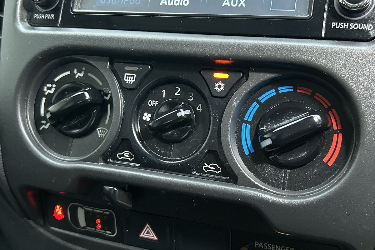 2021 Mitsubishi Triton GLX MR 4X4