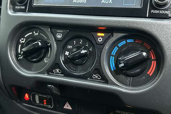 2021 Mitsubishi Triton GLX MR 4X4