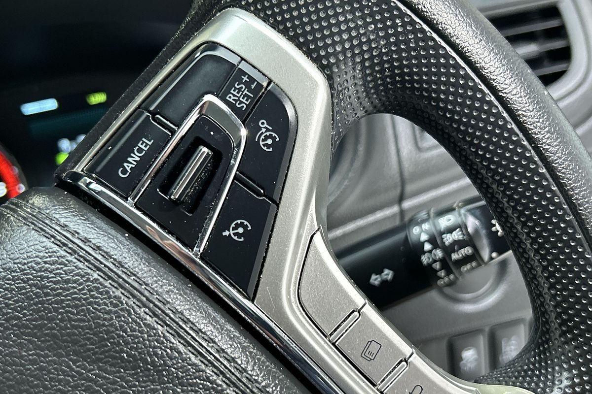 2021 Mitsubishi Triton GLX MR 4X4