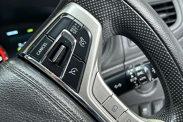 2021 Mitsubishi Triton GLX MR 4X4