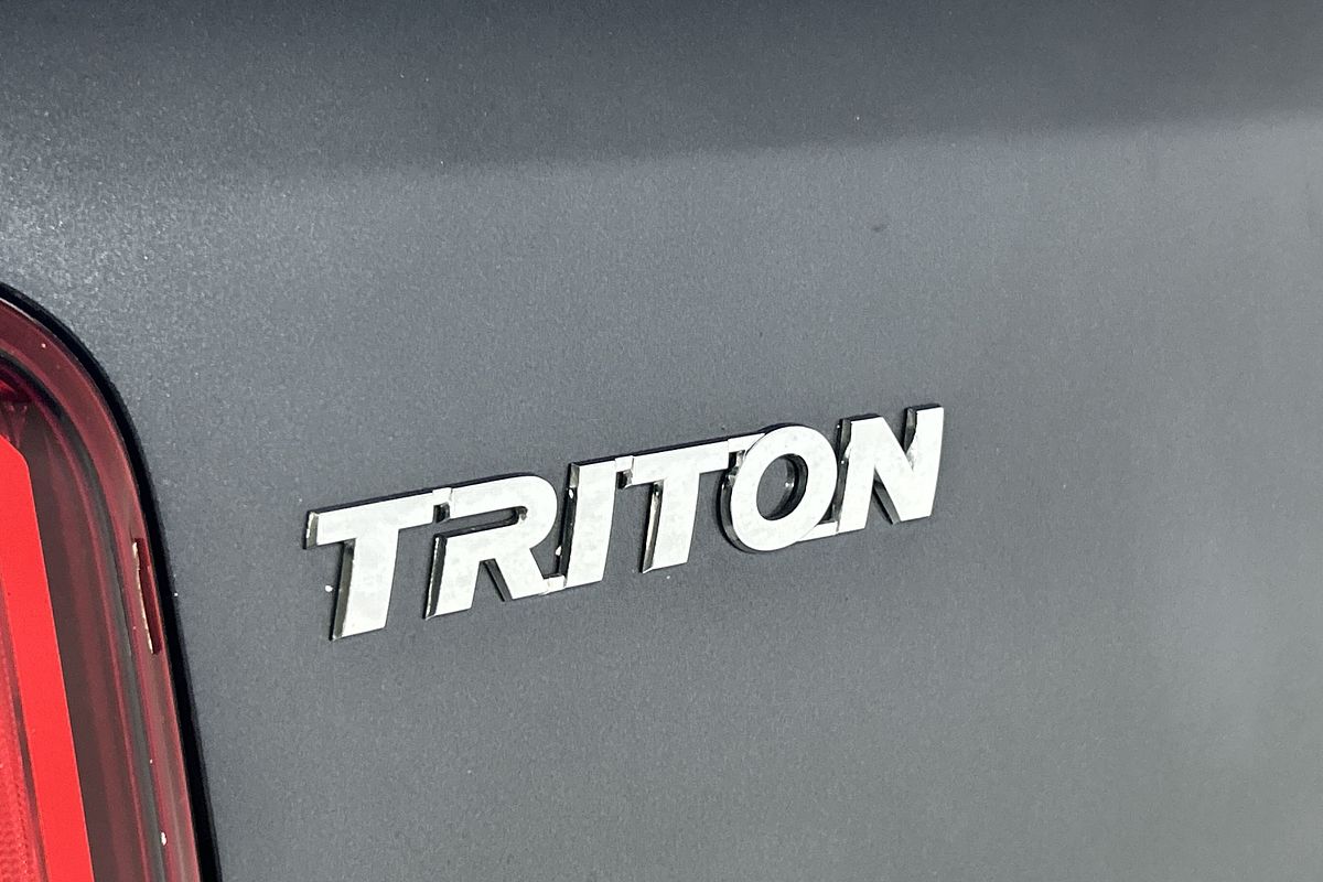 2021 Mitsubishi Triton GLX MR 4X4