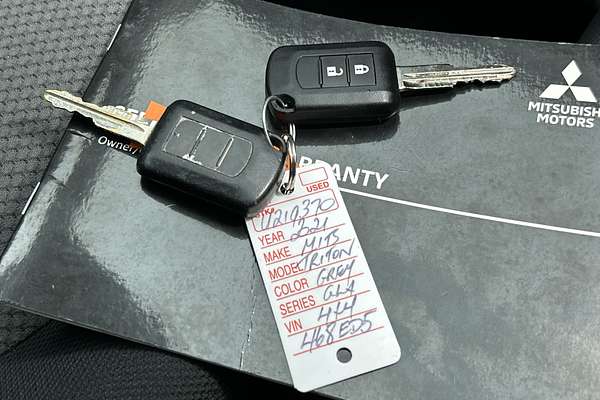 2021 Mitsubishi Triton GLX MR 4X4