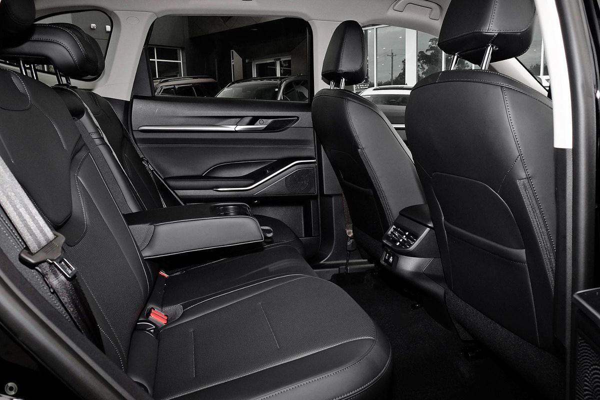 2025 GWM Haval H6 Ultra PHEV B01