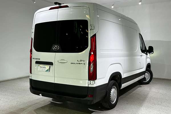 2024 LDV Deliver 9   MWB Mid Roof