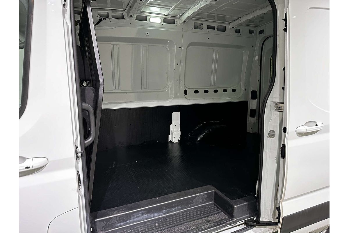 2024 LDV Deliver 9   MWB Mid Roof