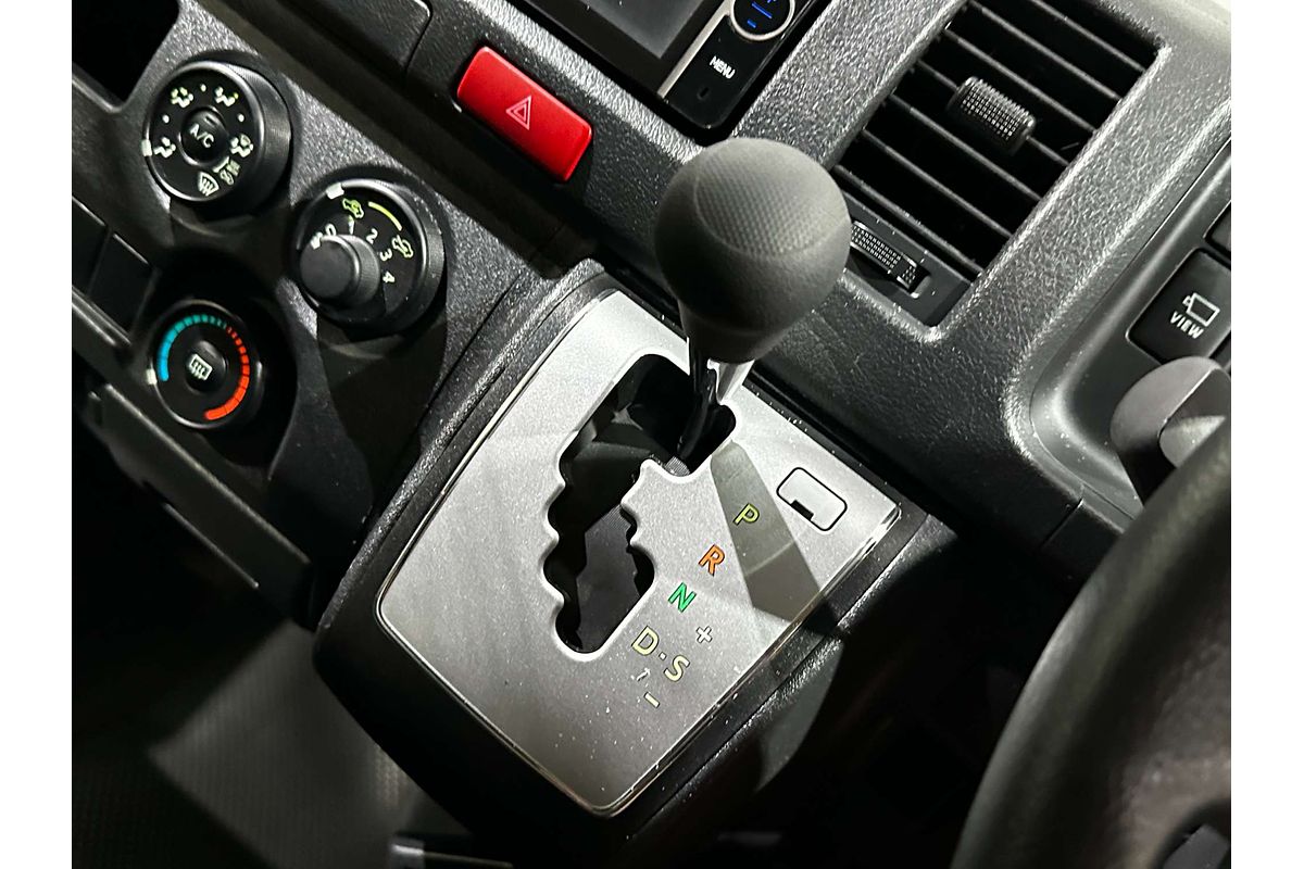 2023 Toyota Hiace GDH201V