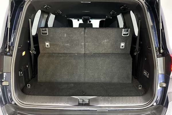 2023 Toyota Landcruiser GXL FJA300R