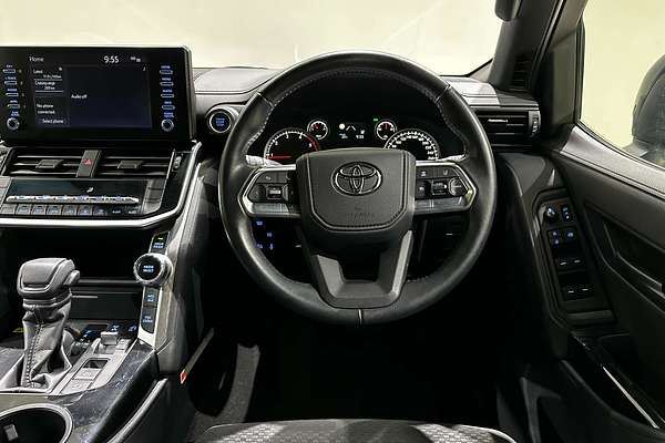 2023 Toyota Landcruiser GXL FJA300R