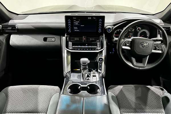 2023 Toyota Landcruiser GXL FJA300R