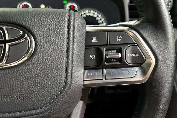 2023 Toyota Landcruiser GXL FJA300R