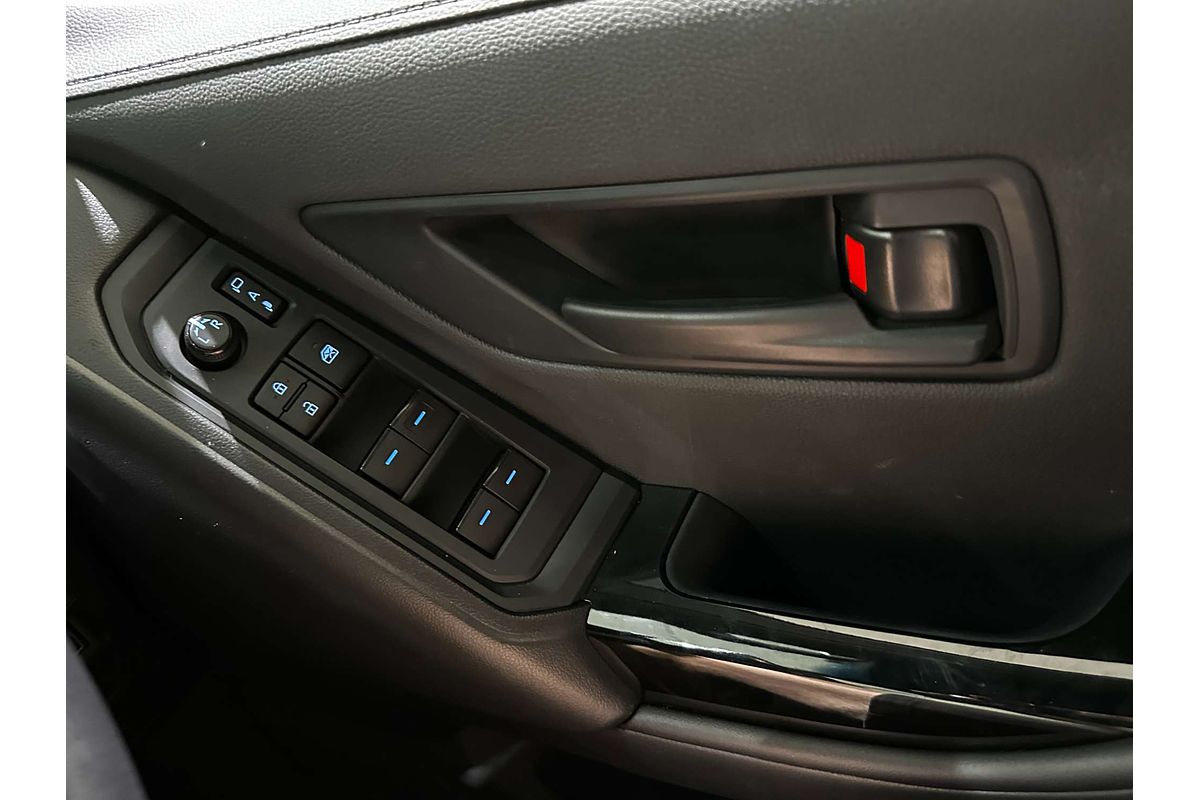 2023 Toyota Landcruiser GXL FJA300R