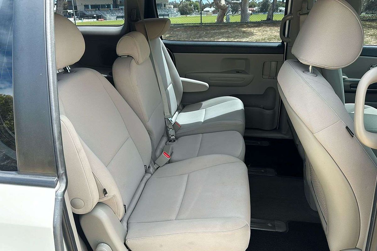 2019 Kia Carnival S YP