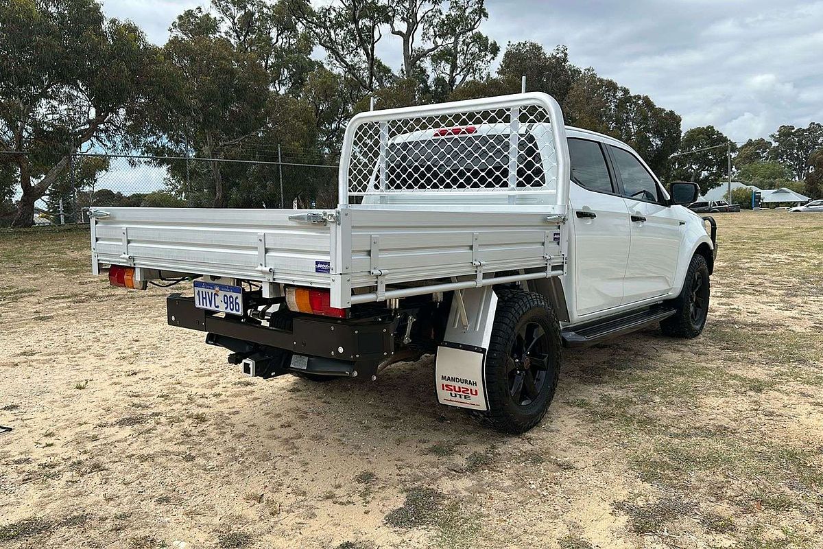 2022 Isuzu D-MAX LS-M  4X4