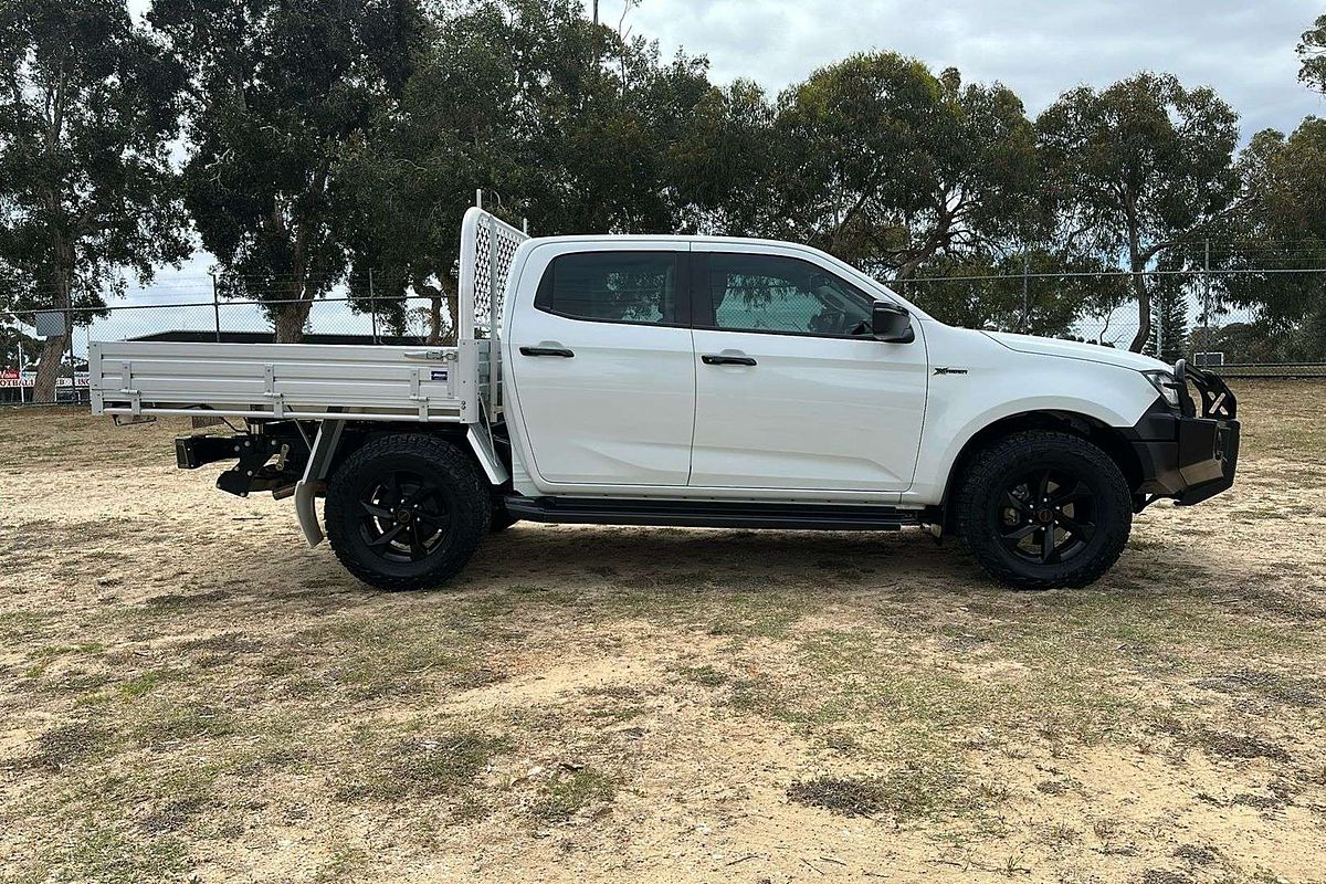 2022 Isuzu D-MAX LS-M  4X4
