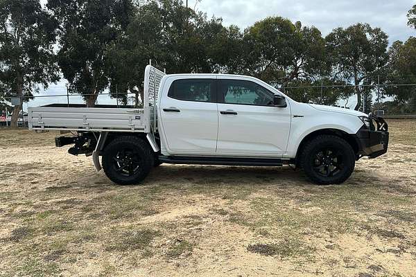 2022 Isuzu D-MAX LS-M  4X4