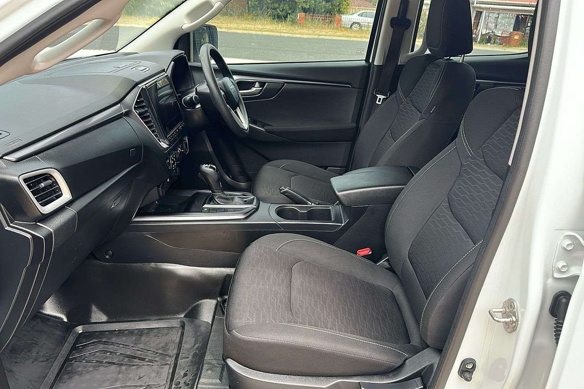 2022 Isuzu D-MAX LS-M  4X4