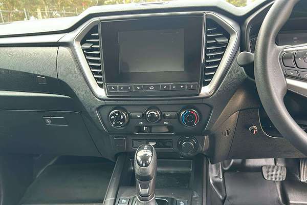 2022 Isuzu D-MAX LS-M  4X4