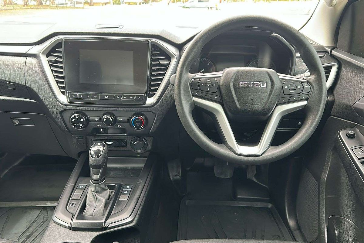 2022 Isuzu D-MAX LS-M  4X4