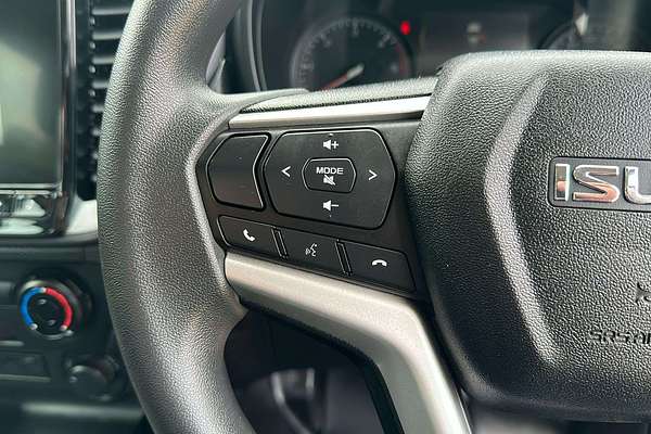 2022 Isuzu D-MAX LS-M  4X4