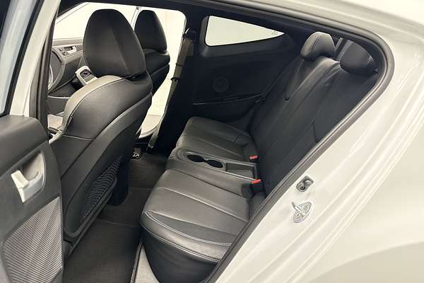 2017 Hyundai Veloster SR Turbo FS5 Series II