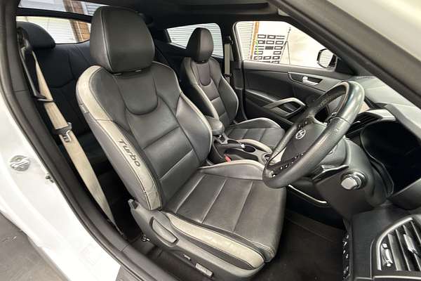 2017 Hyundai Veloster SR Turbo FS5 Series II