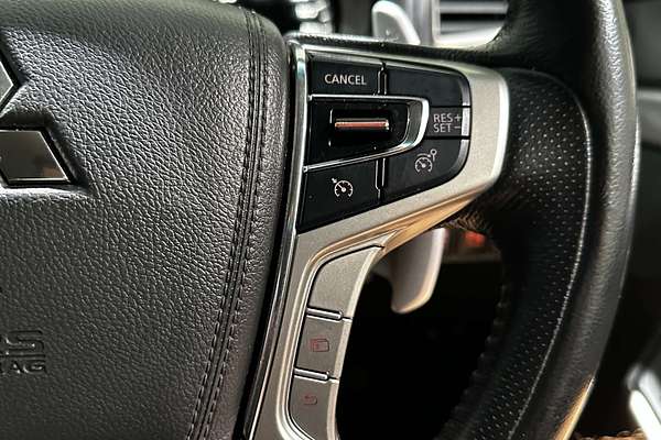 2017 Mitsubishi Pajero Sport GLX QE