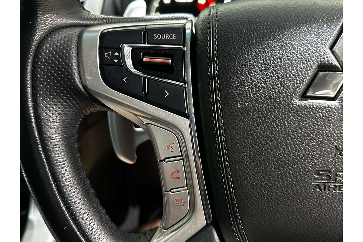 2017 Mitsubishi Pajero Sport GLX QE