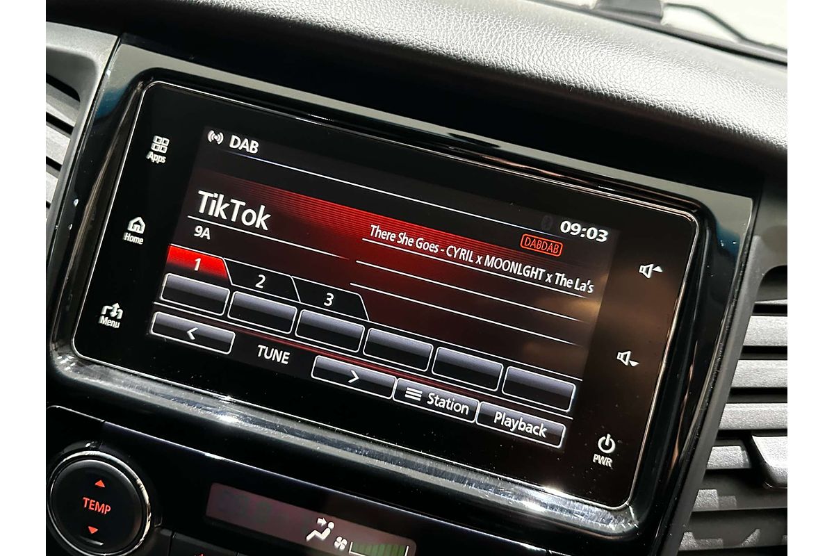 2017 Mitsubishi Pajero Sport GLX QE