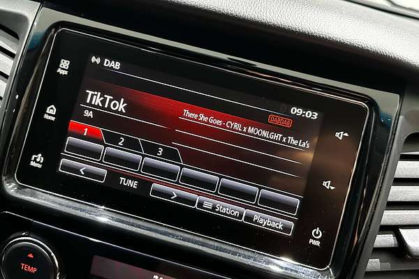 2017 Mitsubishi Pajero Sport GLX QE