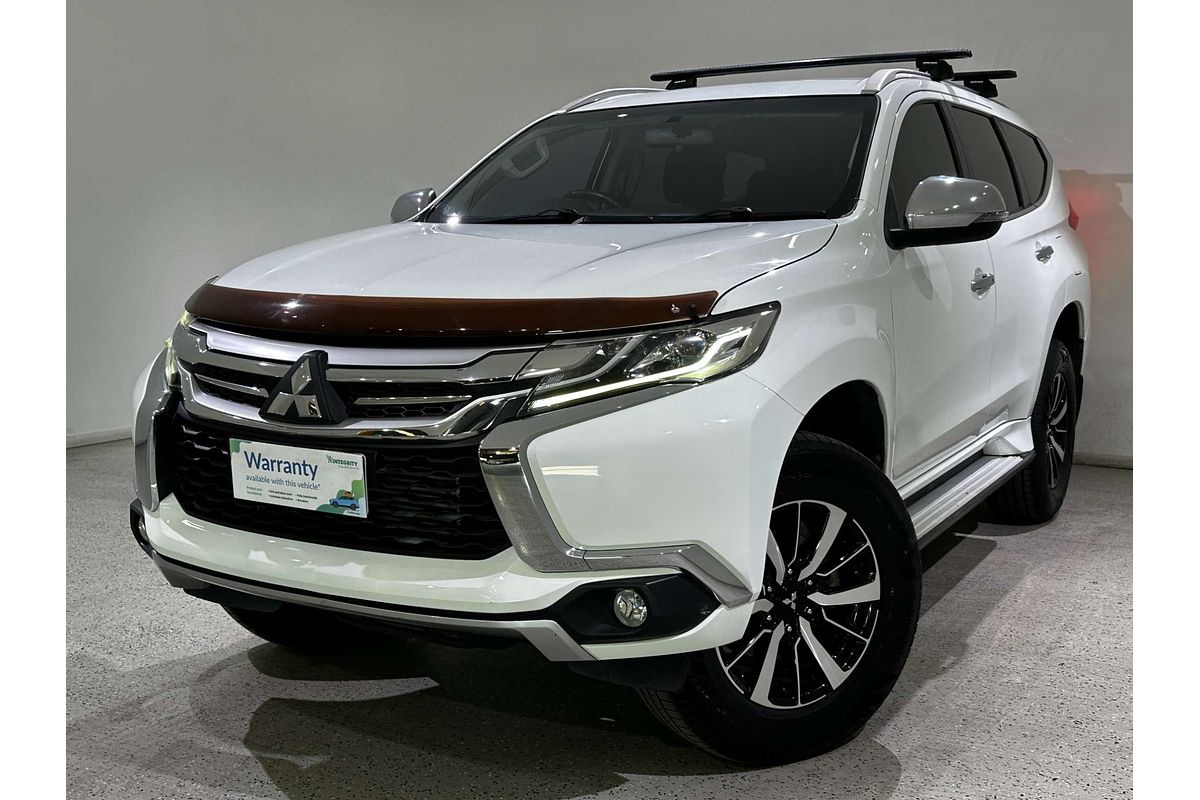 2017 Mitsubishi Pajero Sport GLX QE