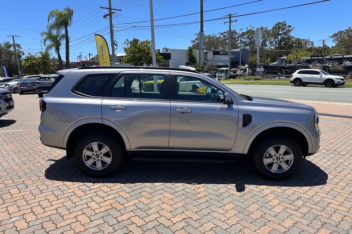 2025 Ford Everest Ambiente 2.0L