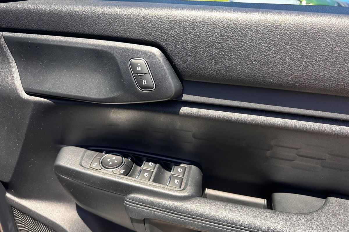 2025 Ford Everest Ambiente 2.0L