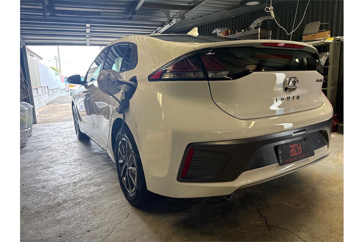 2022 Hyundai IONIQ Electric Elite AE.V4