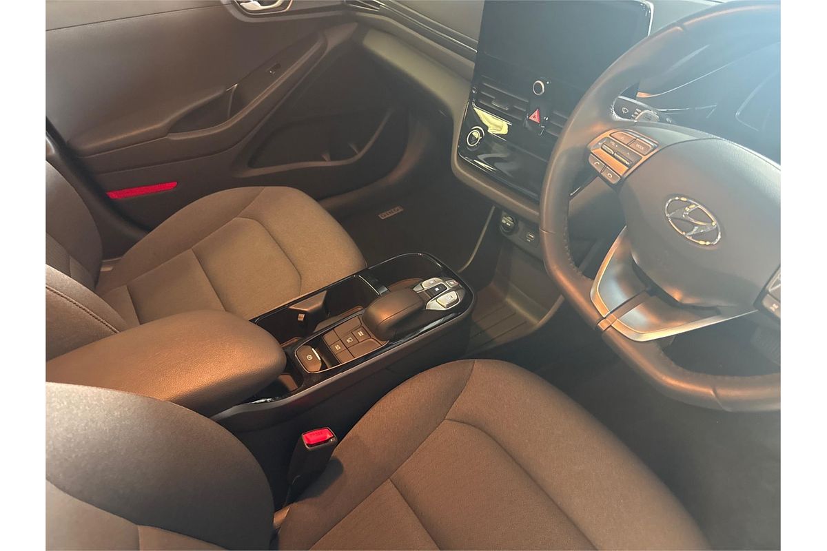 2022 Hyundai IONIQ Electric Elite AE.V4