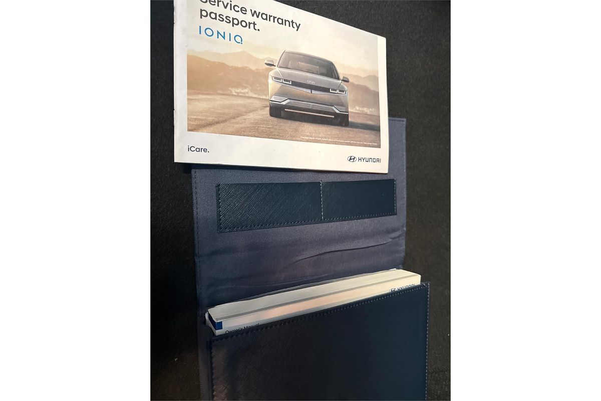 2022 Hyundai IONIQ Electric Elite AE.V4