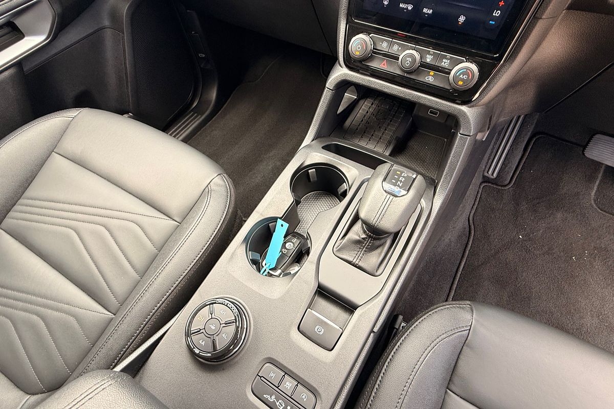 2025 Ford Everest Trend 2.0L