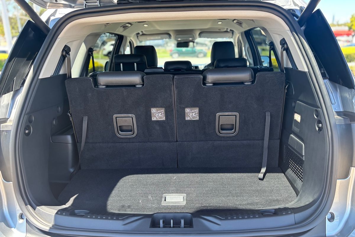 2025 Ford Everest Trend 2.0L