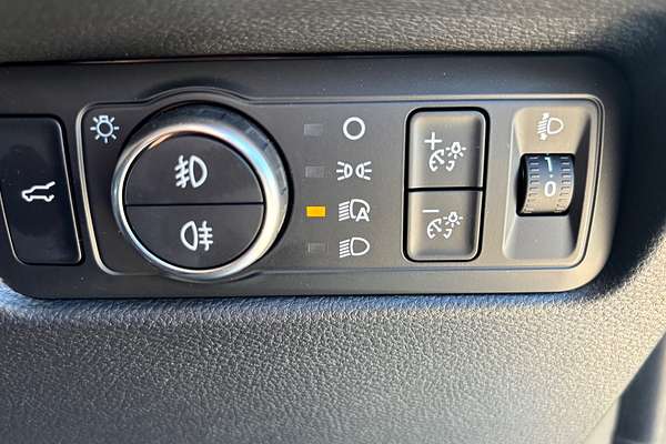 2025 Ford Everest Trend 2.0L