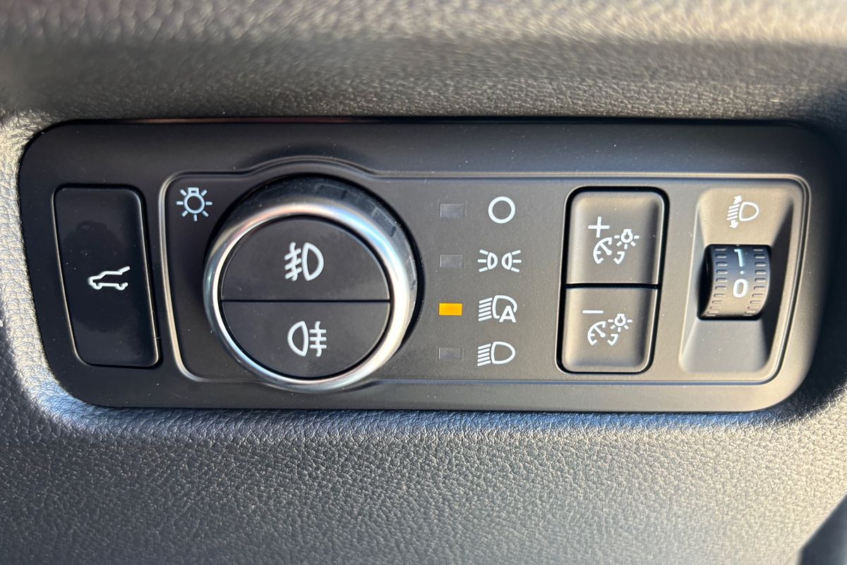 2025 Ford Everest Trend 2.0L