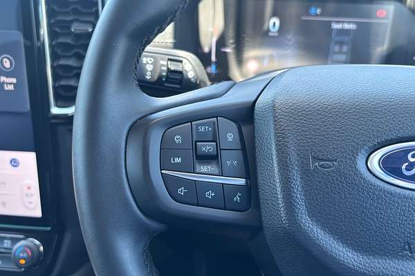 2025 Ford Everest Trend 2.0L