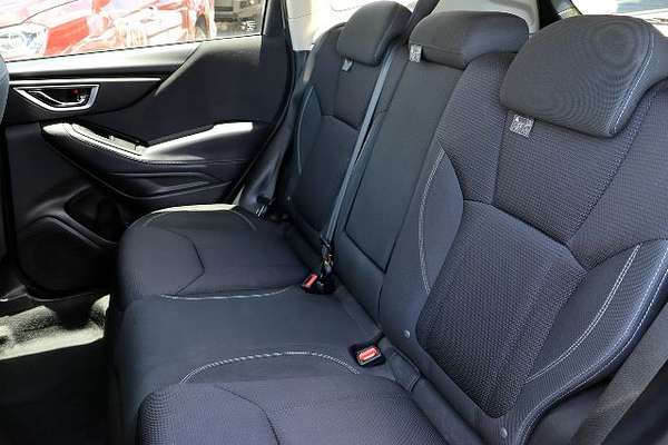 2021 Subaru Forester 2.5i S5