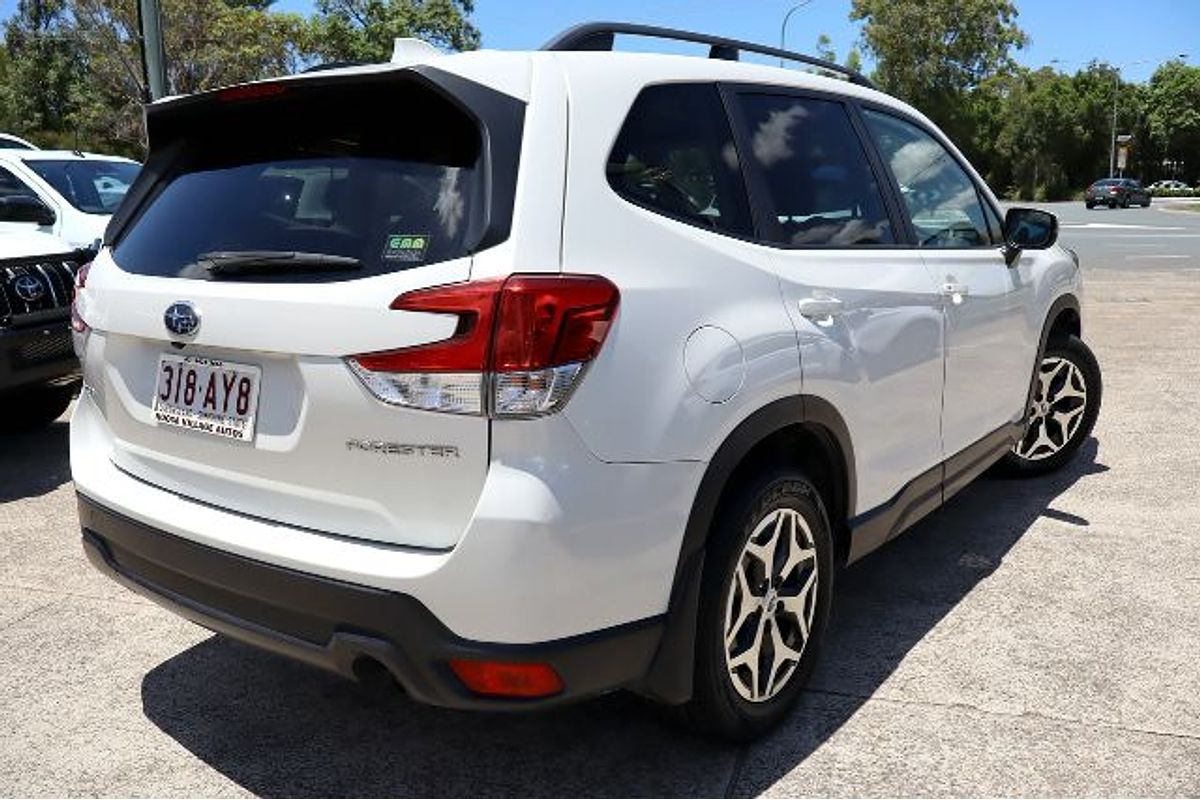 2021 Subaru Forester 2.5i S5