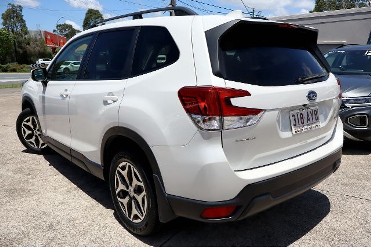 2021 Subaru Forester 2.5i S5
