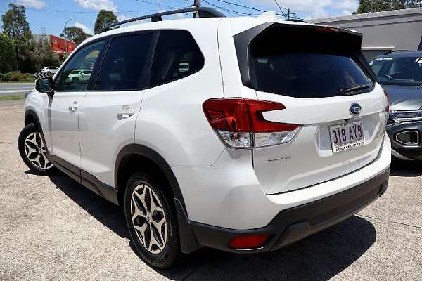 2021 Subaru Forester 2.5i S5