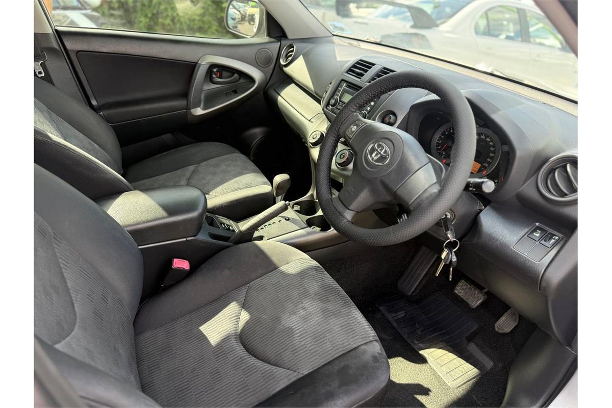 2012 Toyota RAV4 CV ACA33R