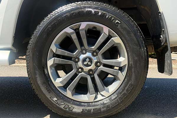 2019 Mitsubishi Triton GLS MR 4X4