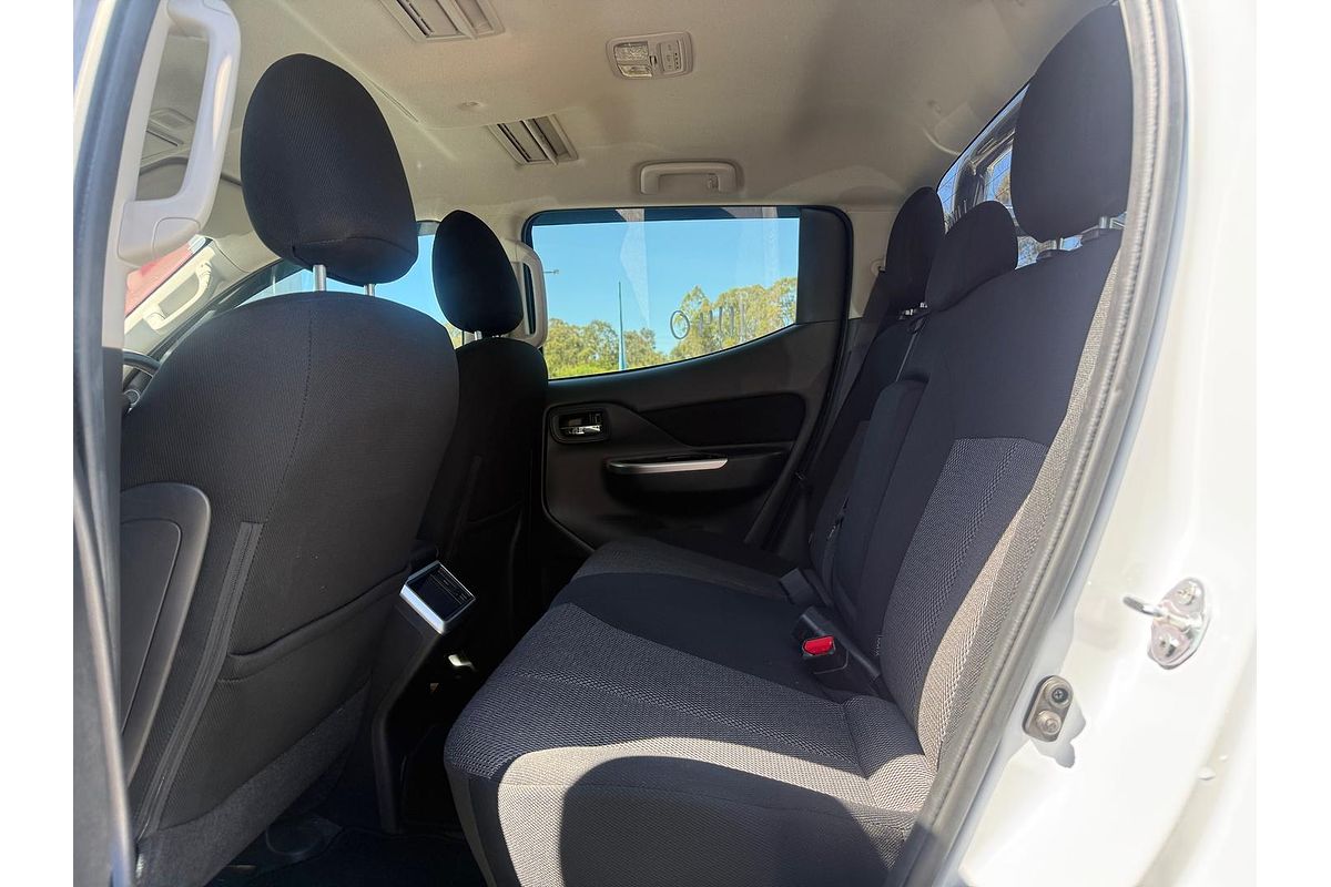 2019 Mitsubishi Triton GLS MR 4X4